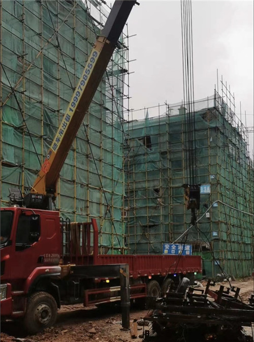 南陵县“慢工细活”—— 吊车的 “微动控制” 技术
