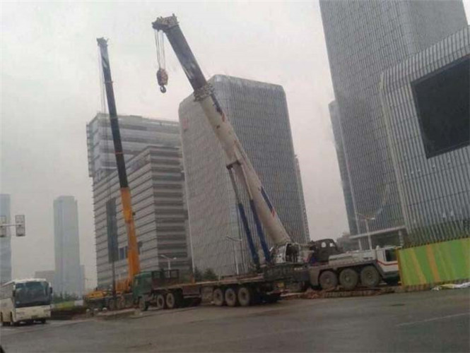 南陵县“自动找平”—— 吊车的 “平地神器” 技术